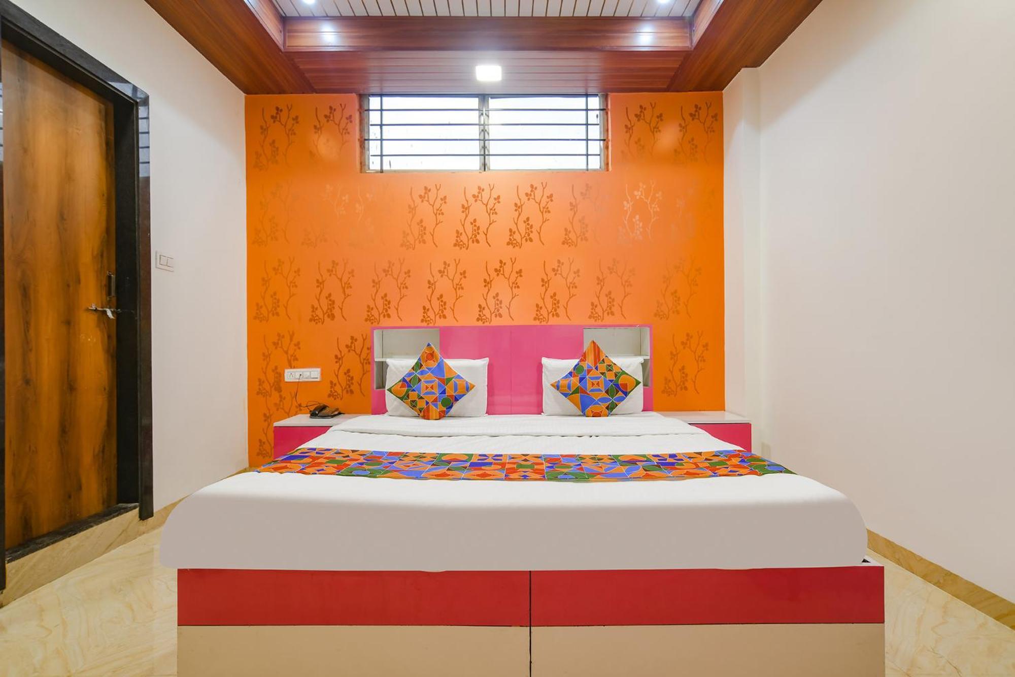 Fabhotel Dream Paradise Indore Bagian luar foto