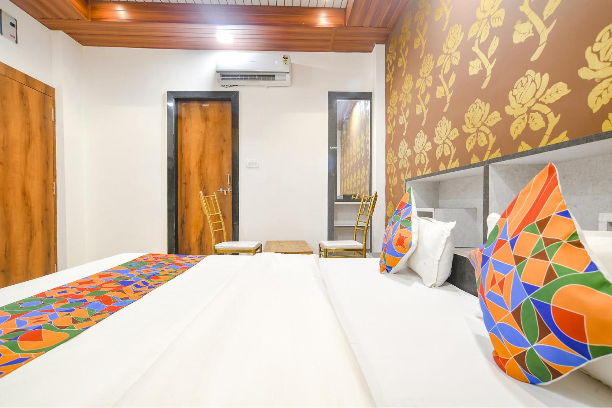 Fabhotel Dream Paradise Indore Bagian luar foto