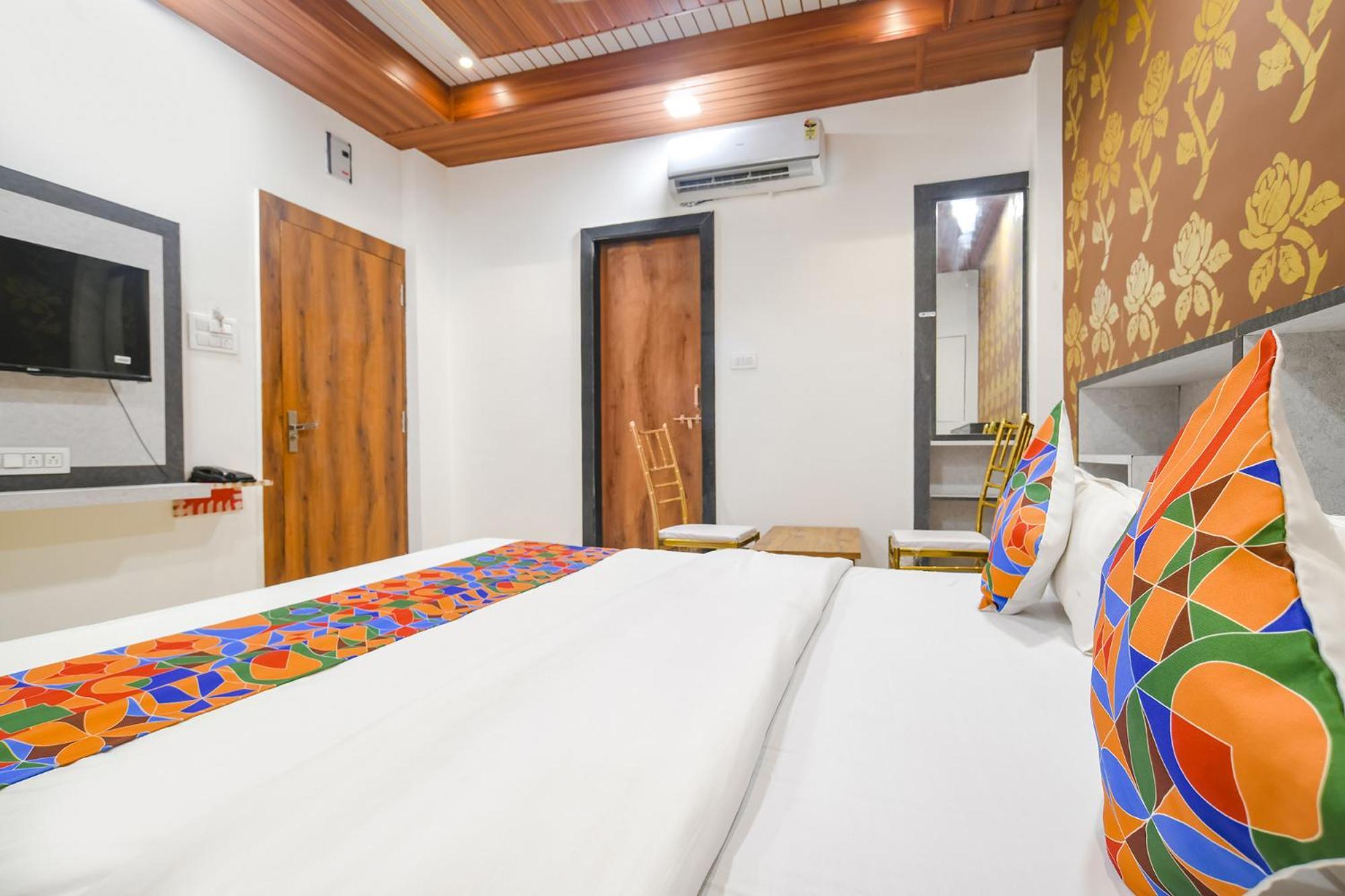 Fabhotel Dream Paradise Indore Bagian luar foto