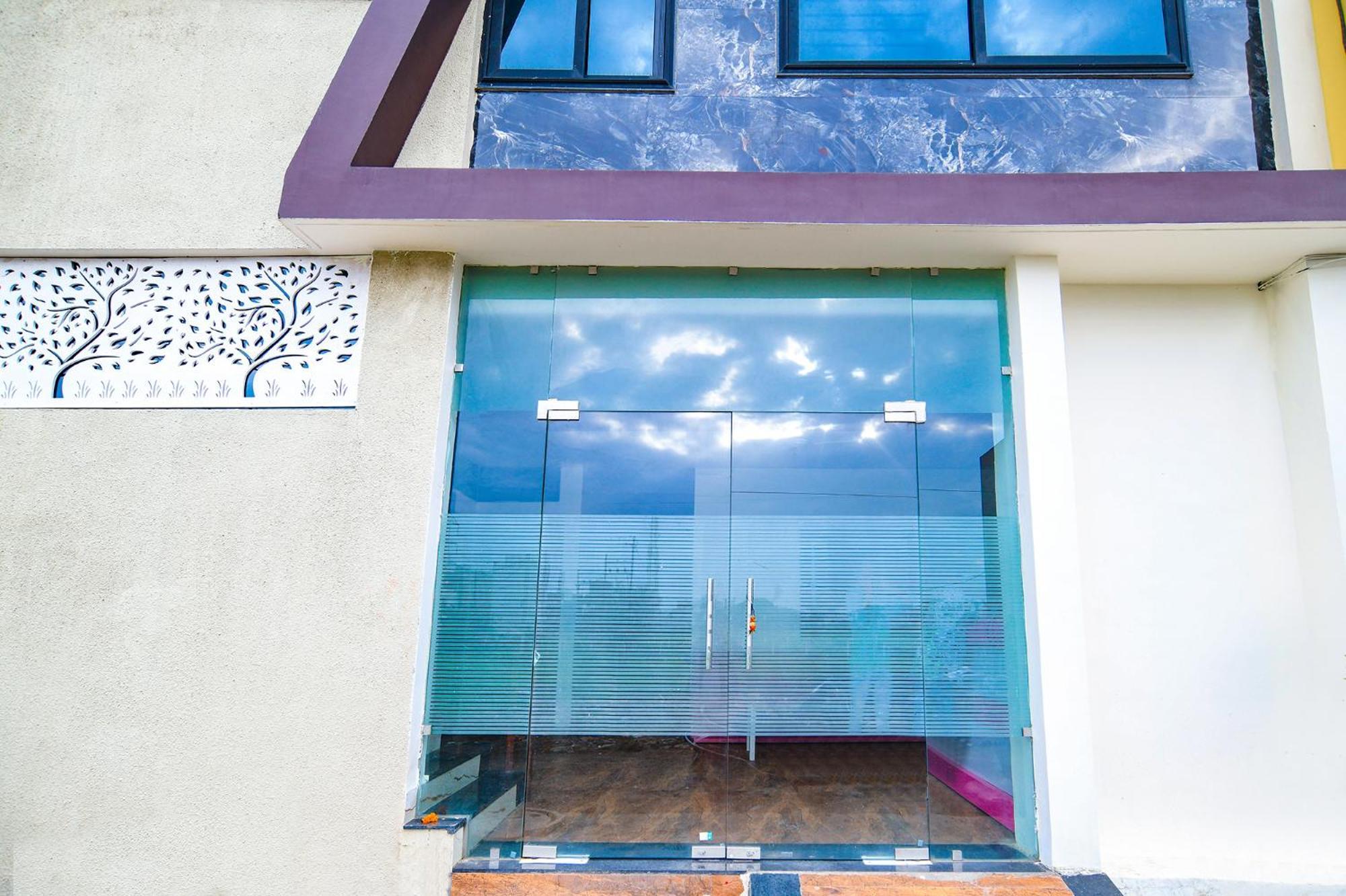 Fabhotel Dream Paradise Indore Bagian luar foto